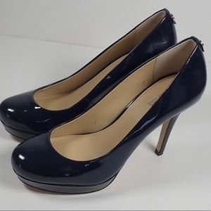 Michael Kors Black Pumps!